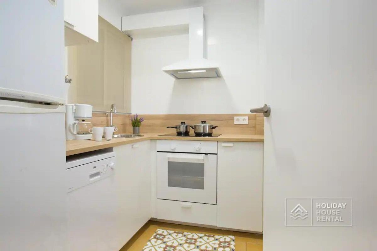 Cosy 3-Bedroom Apartment For 6-8 People Just 50M From The Beach Salou Esterno foto